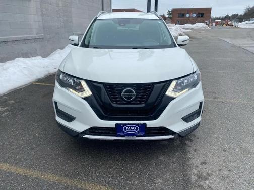 2020 Nissan Rogue SV