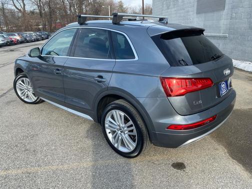 2018 Audi Q5 2.0T Premium Plus