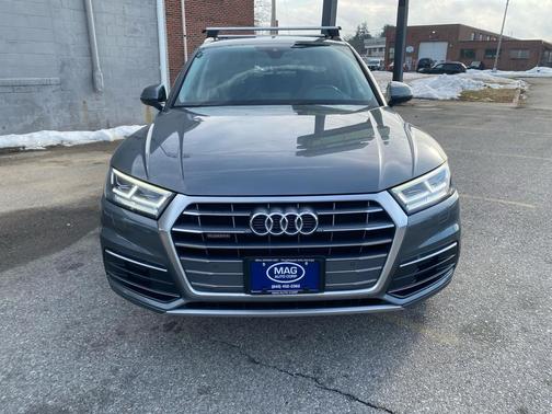 2018 Audi Q5 2.0T Premium Plus