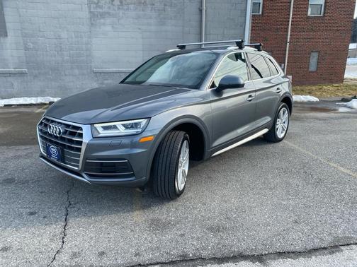 2018 Audi Q5 2.0T Premium Plus