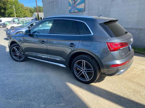 2021 Audi Q5 Prestige 55 TFSI e quattro S tronic