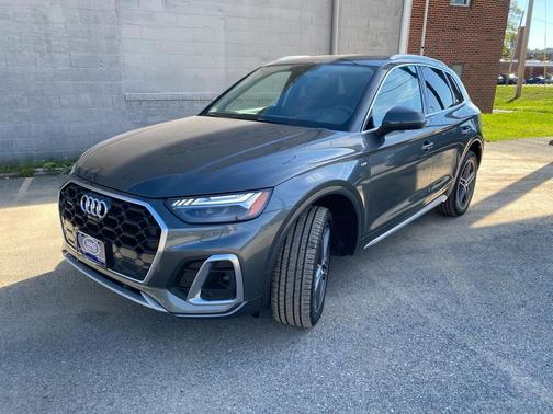 2021 Audi Q5 Prestige 55 TFSI e quattro S tronic