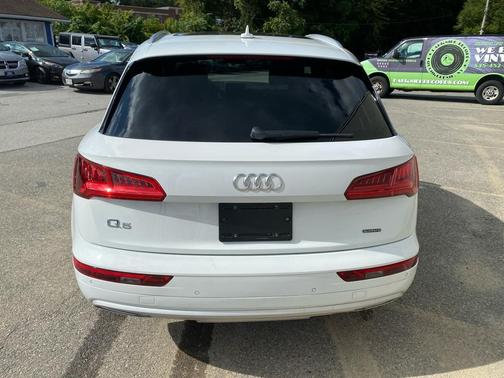 2019 Audi Q5 2.0T Premium Plus