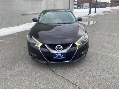 2016 Nissan Maxima 3.5 SR