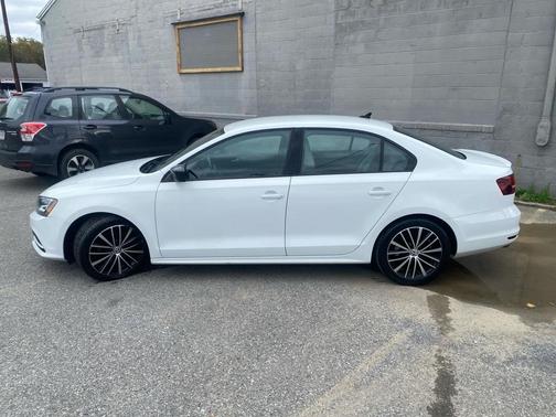 2016 Volkswagen Jetta 1.8T Sport