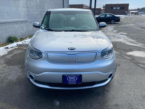 2017 Kia Soul EV Base