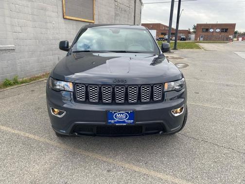 2018 Jeep Grand Cherokee Laredo E
