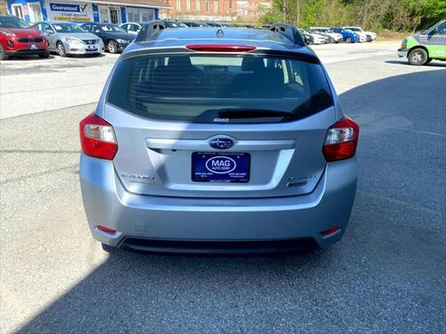 2016 Subaru Impreza 2.0i Sport Premium