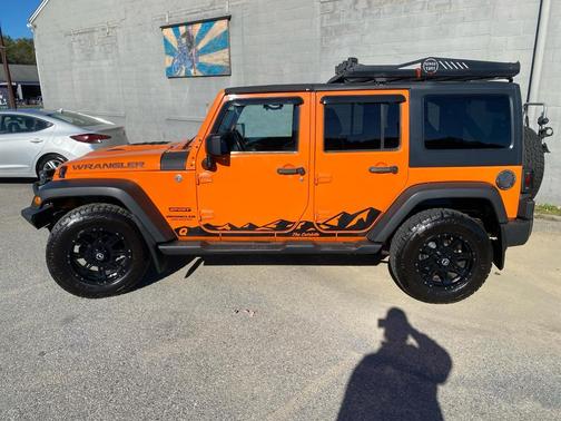 2013 Jeep Wrangler Unlimited Sport