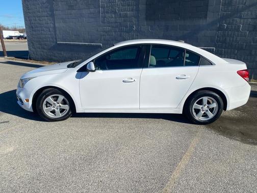 2015 Chevrolet Cruze 1LT