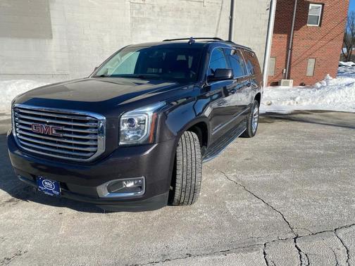 2017 GMC Yukon XL SLT