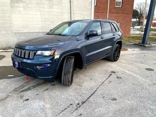 2018 Jeep Grand Cherokee Laredo E