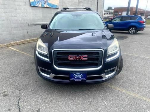 2016 GMC Acadia SLE-2