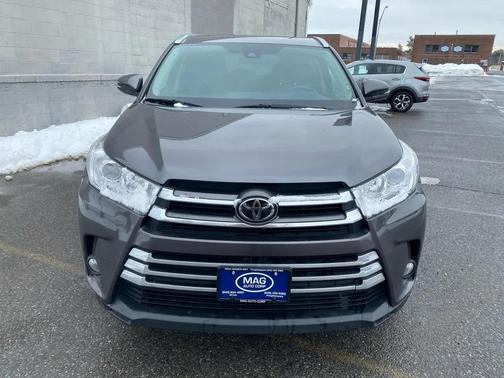 2017 Toyota Highlander XLE