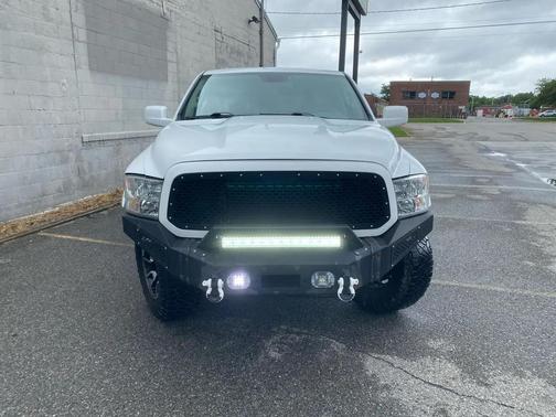 Bright White Clearcoat 2014 RAM 1500 Tradesman/Express