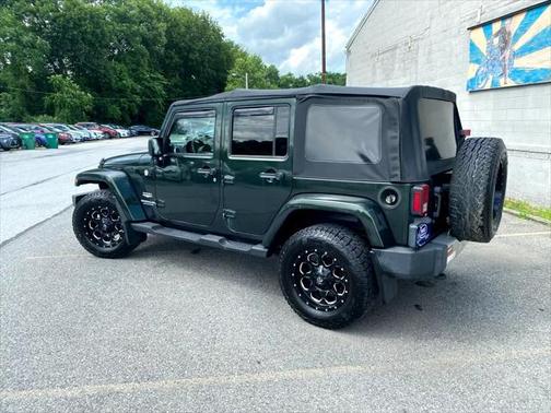 2010 Jeep Wrangler Unlimited Sahara