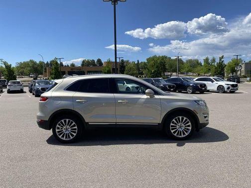 White Gold Metallic 2017 Lincoln MKC Reserve