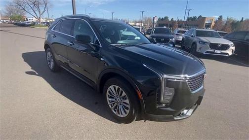 2024 Cadillac XT4 Premium Luxury