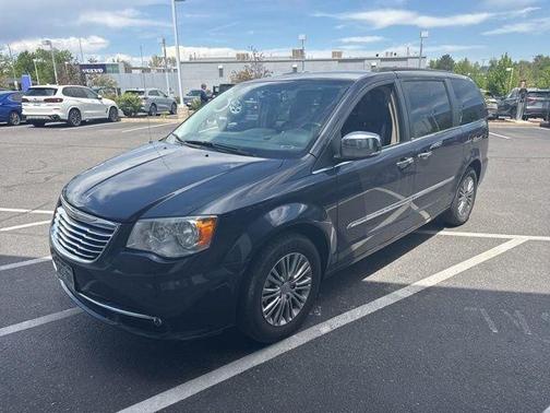 Maximum Steel Metallic 2014 Chrysler Town & Country Touring-L
