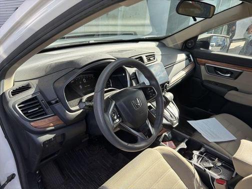 White 2018 Honda CR-V EX
