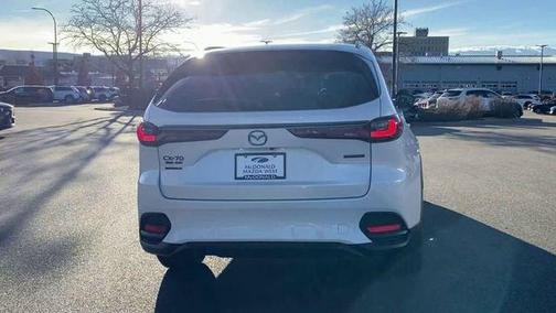 Rhodium White Premium 2026 Mazda CX-70 SC