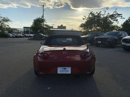 Soul Red 2016 Mazda MX-5 Miata Club