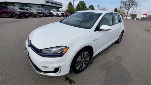 2016 Volkswagen e-Golf SEL Premium