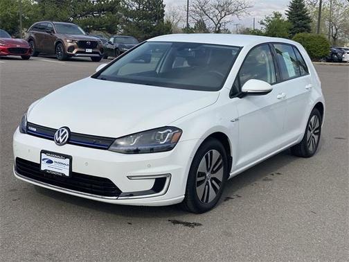 2016 Volkswagen e-Golf SEL Premium