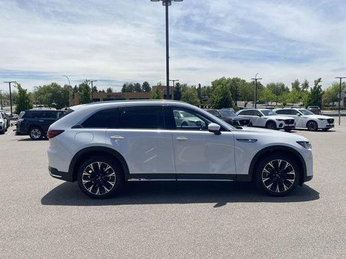 Rhodium White Metallic 2024 Mazda CX-90 PHEV Premium