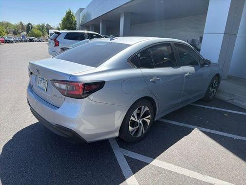 Ice Silver Metallic 2022 Subaru Legacy Premium