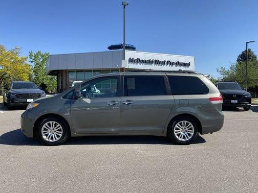Cypress Pearl 2011 Toyota Sienna XLE