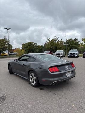 2016 Ford Mustang V6