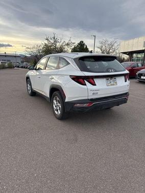 Quartz White 2022 Hyundai TUCSON SE