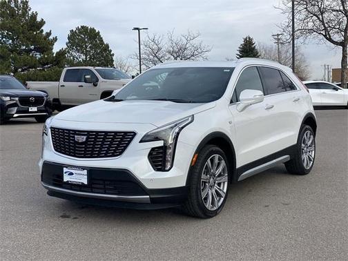 2023 Cadillac XT4 Premium Luxury