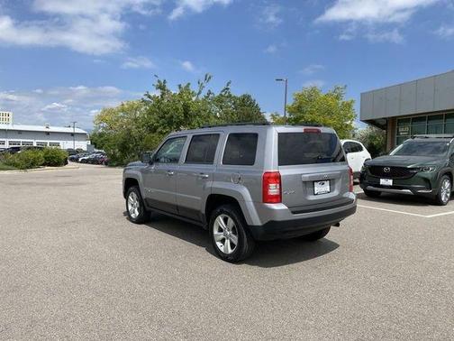 Billet Silver Metallic Clearcoat 2016 Jeep Patriot Latitude