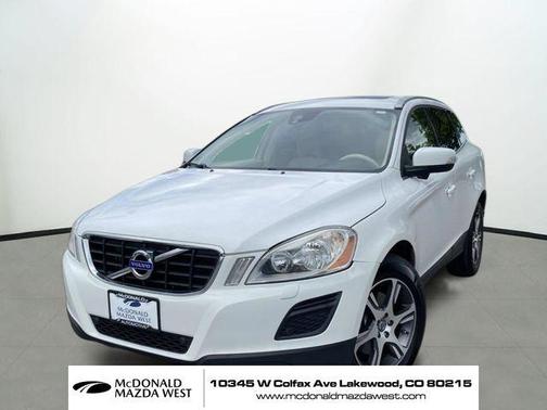 Ice White 2012 Volvo XC60 T6 R-Design Platinum