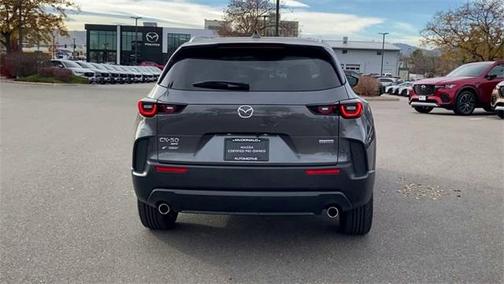 2025 Mazda CX-50 PLUS