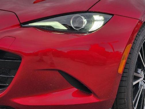 Soul Red Crystal Metallic 2026 Mazda MX-5 Miata Grand Touring