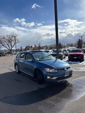 2017 Volkswagen Golf Alltrack TSI SE