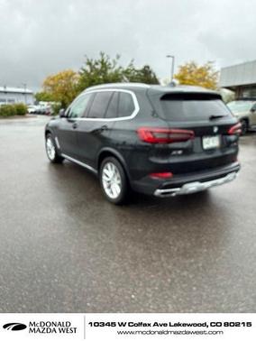 Black Sapphire Metallic 2019 BMW X5 xDrive40i