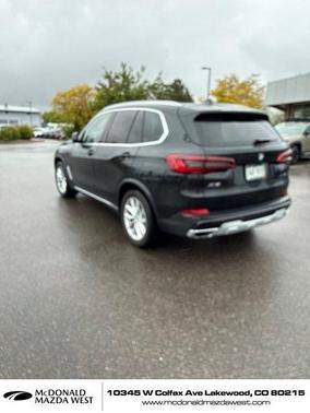 Black Sapphire Metallic 2019 BMW X5 xDrive40i