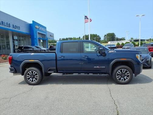 2023 GMC Sierra 2500 AT4