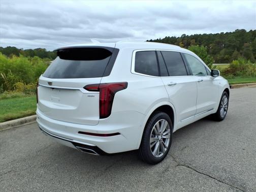 2023 Cadillac XT6 Premium Luxury AWD