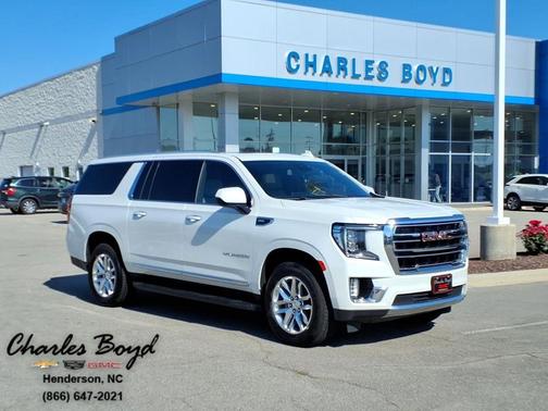 White Frost Tricoat 2023 GMC Yukon XL SLT