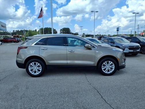 2023 Cadillac XT5 Luxury