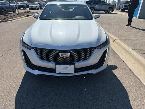 2024 Cadillac CT5 Luxury