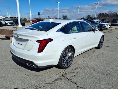 2024 Cadillac CT5 Luxury