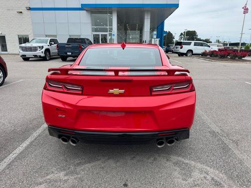 Red Hot 2018 Chevrolet Camaro 2SS