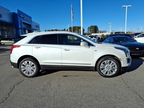 2017 Cadillac XT5 Premium Luxury