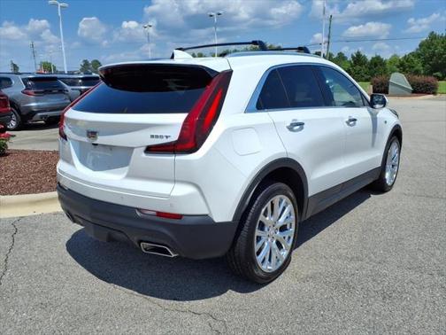 2022 Cadillac XT4 Luxury